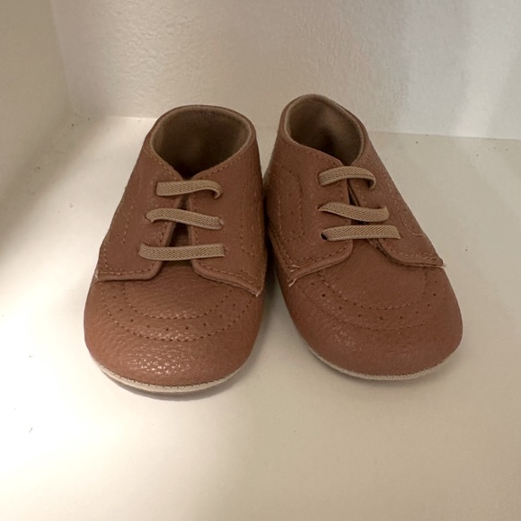 My Baby size 3 brown leather shoes - Picture 2 of 5